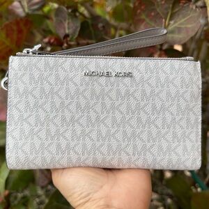 Michael Kors Silver Wallet